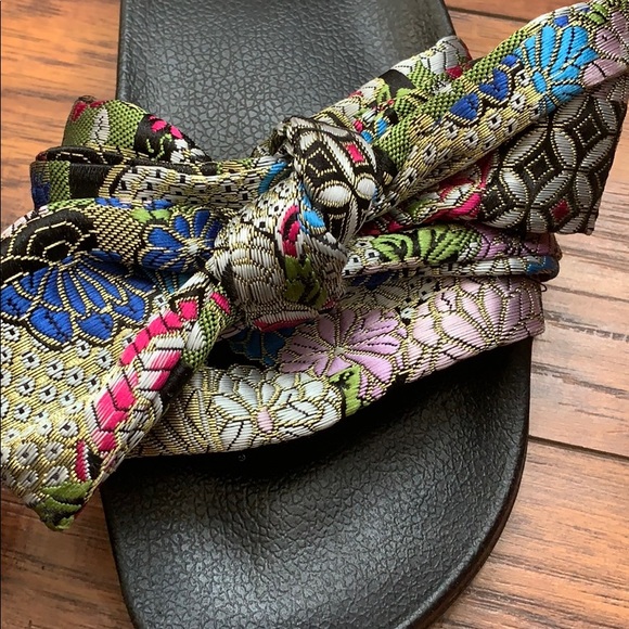 Steve Madden Slides - Picture 4 of 4